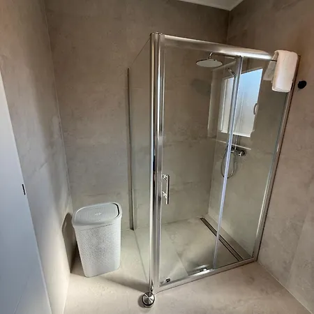 Daisy, Near Zadar With Private Heated Pool Villa *