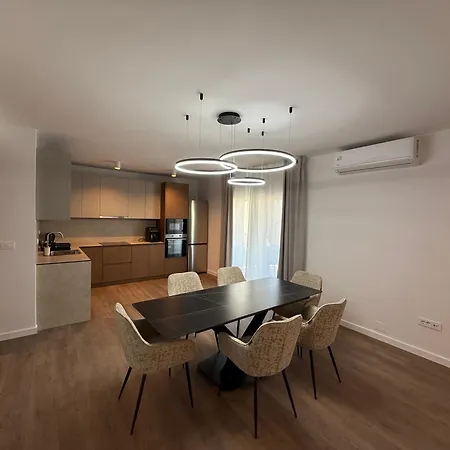 Villa Daisy, Near Zadar With Private Heated Pool *