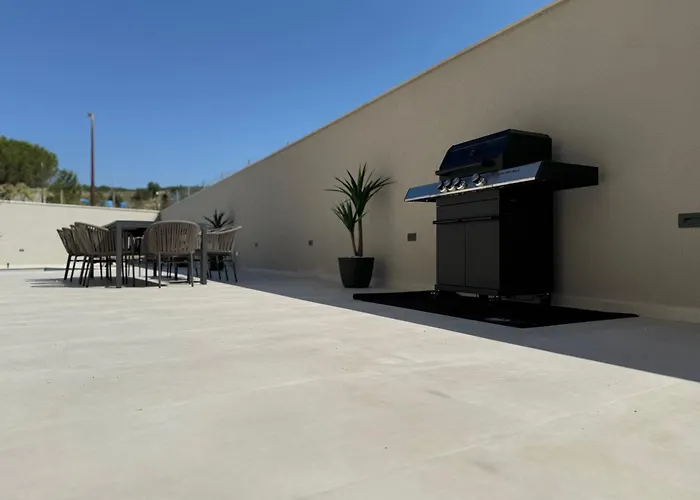 Βίλα Daisy, Near Zadar With Private Heated Pool *