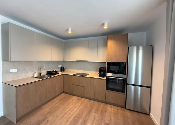 Daisy, Near Zadar With Private Heated Pool *