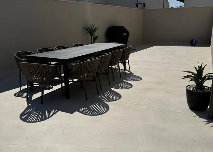 Daisy, Near Zadar With Private Heated Pool * Posedarje